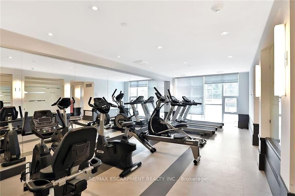10 CONCORD Place, Unit 117 thumbnail 6