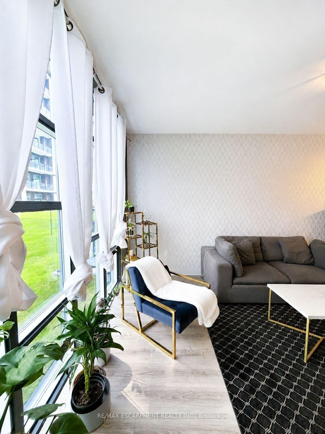 10 CONCORD Place, Unit 117 thumbnail 8