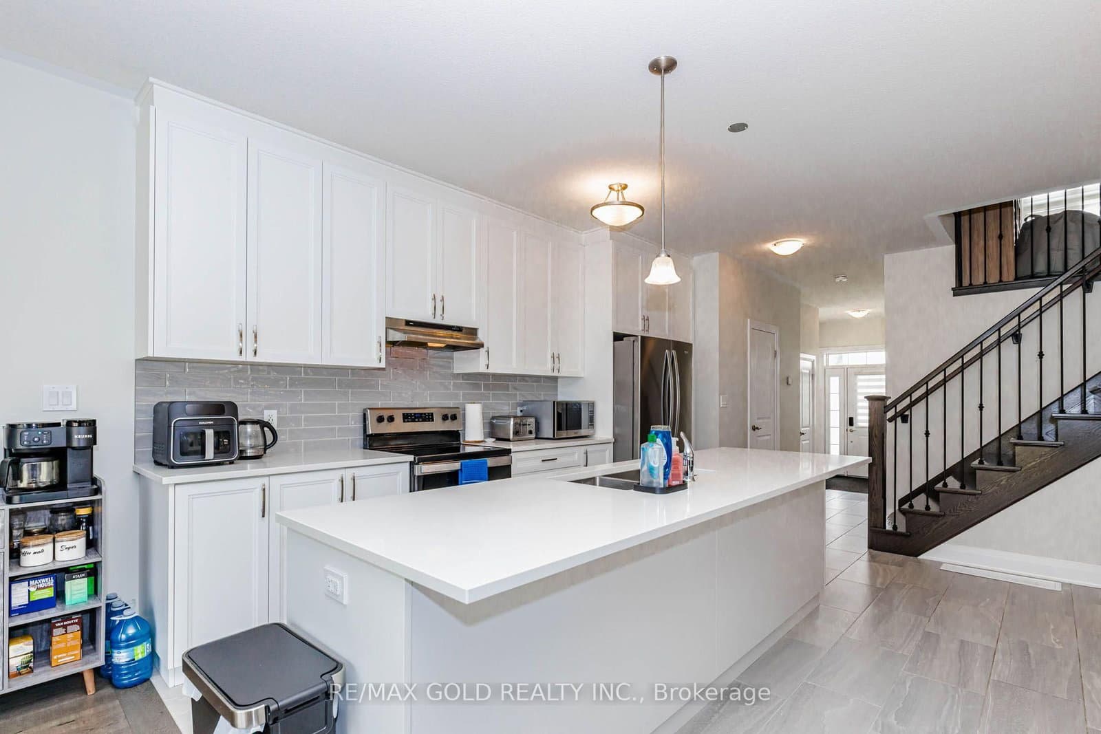617 Benninger Drive thumbnail 11