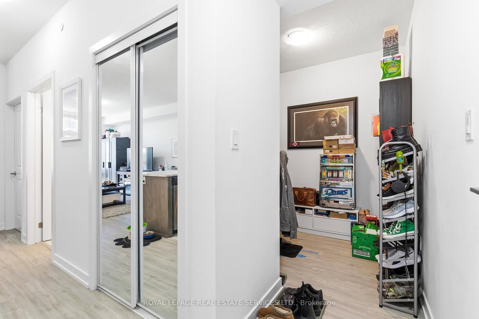 460 Dundas Street E, Unit 221 thumbnail 10