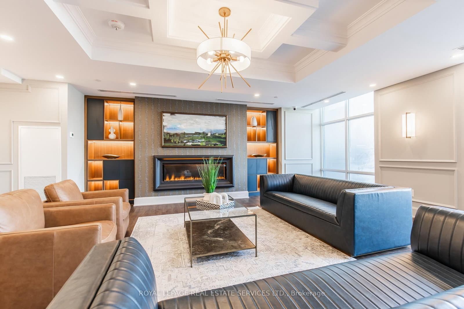 460 Dundas Street E, Unit 221 thumbnail 13