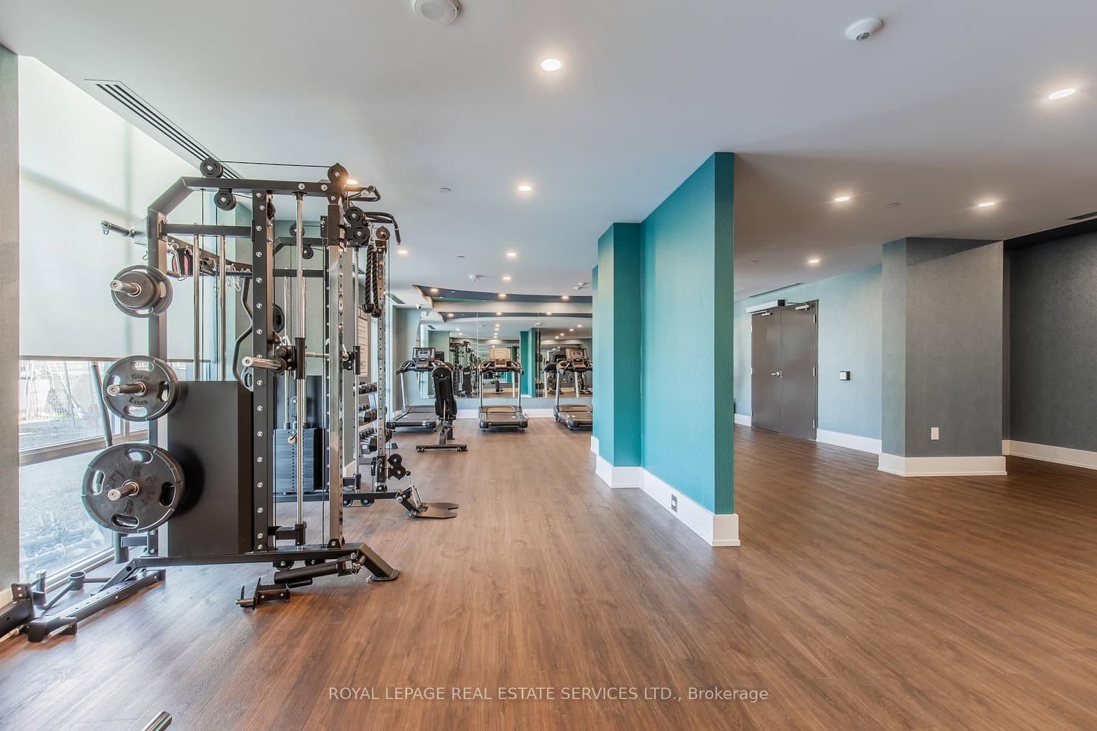 460 Dundas Street E, Unit 221 thumbnail 19