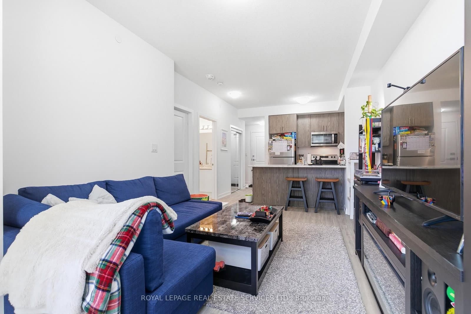 460 Dundas Street E, Unit 221 thumbnail 7