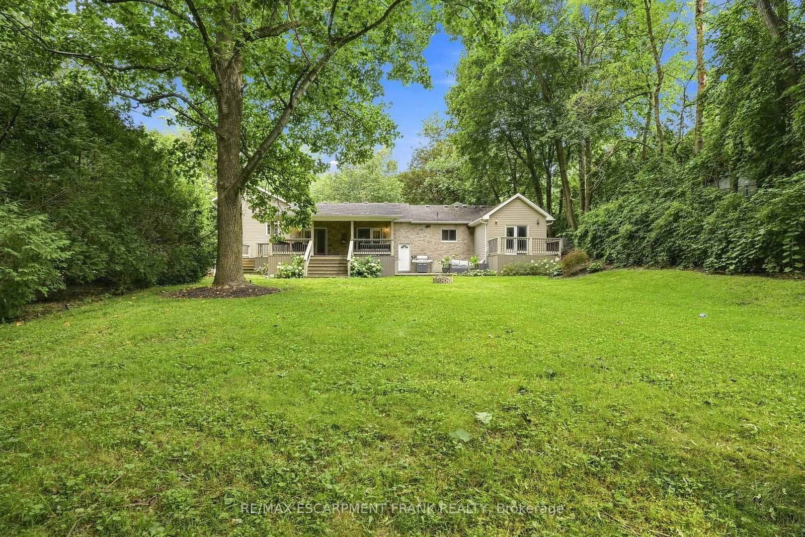 110 Old Ancaster Road thumbnail 96