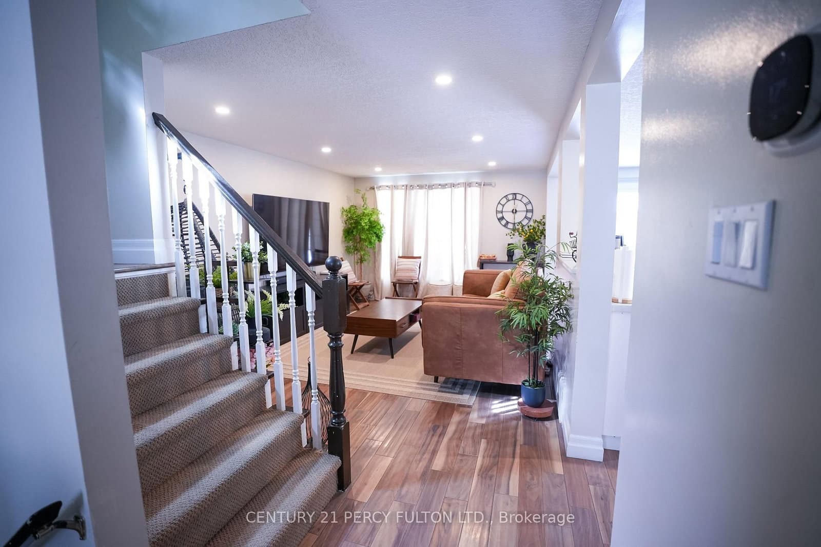 333 Rosette Drive thumbnail 2