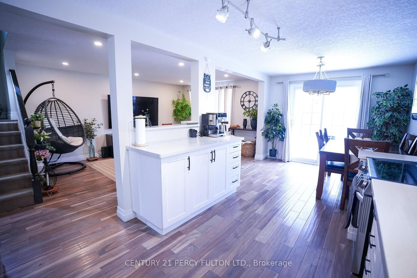 333 Rosette Drive thumbnail 6