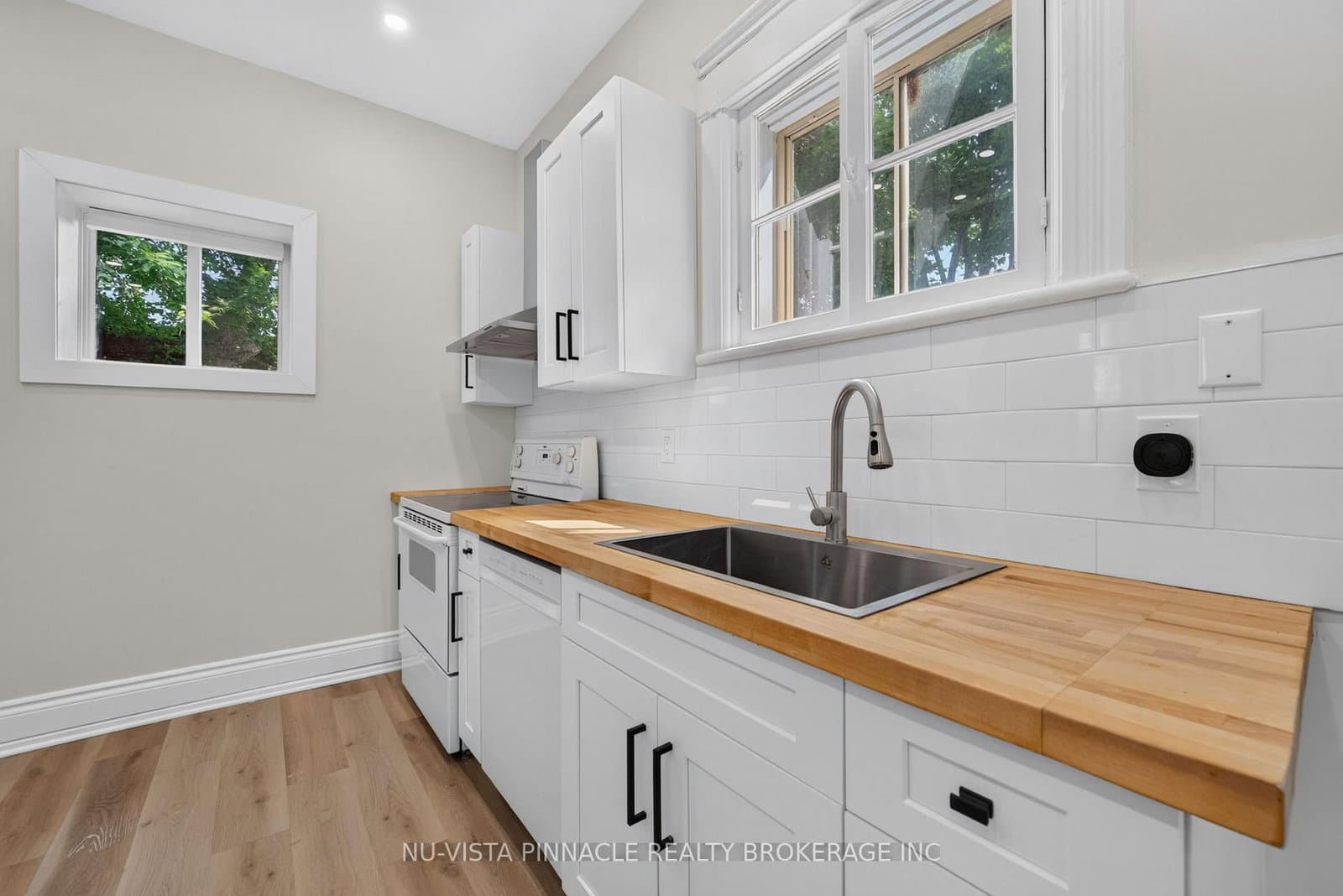 631 Peel Street thumbnail 16
