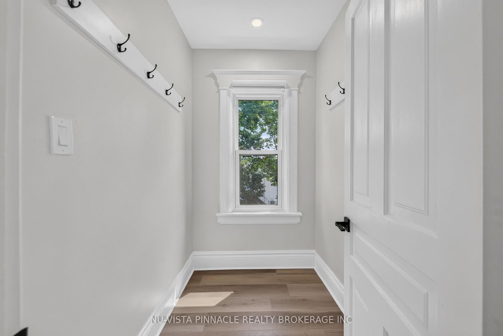 631 Peel Street thumbnail 34
