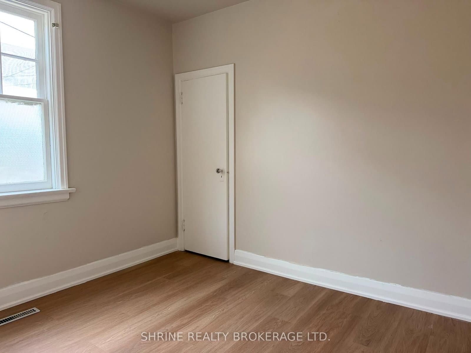 367 Springbank Drive thumbnail 6