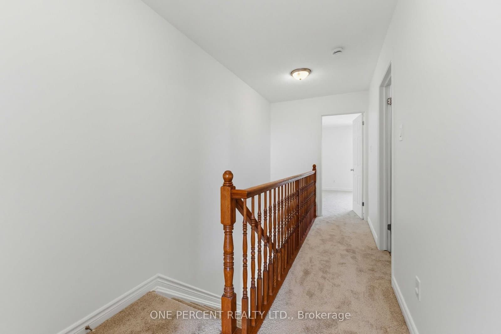 610 LAKERIDGE Drive thumbnail 16