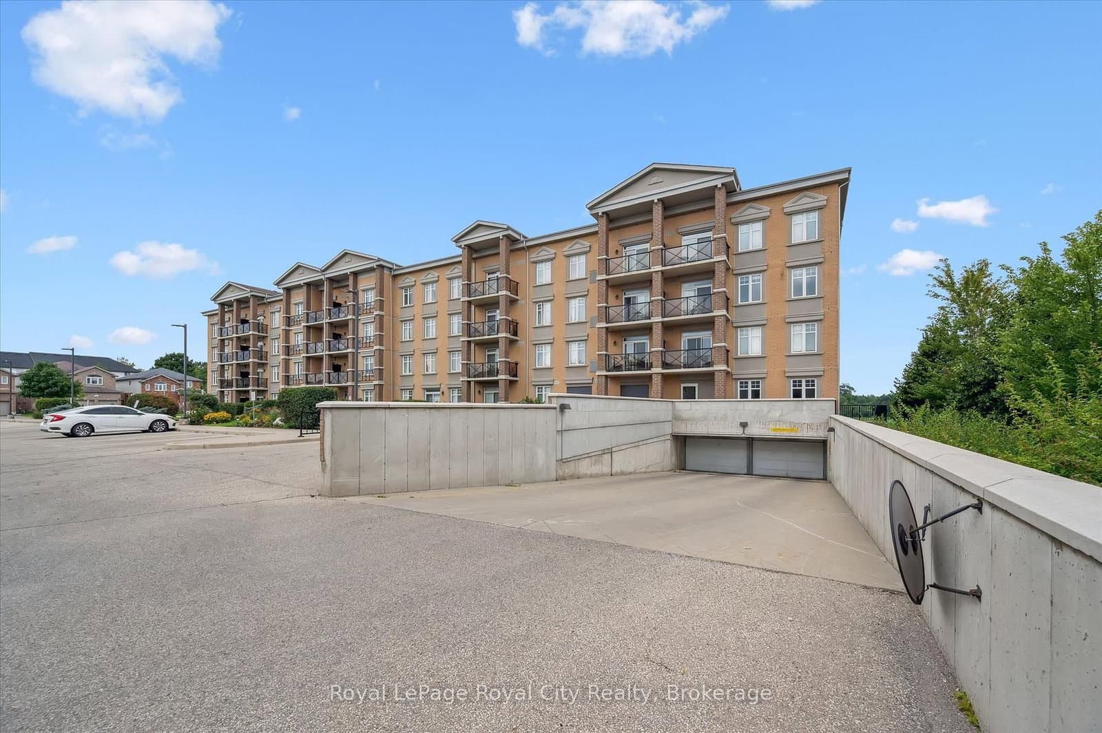 2 Colonial Drive, Unit 403 thumbnail 33