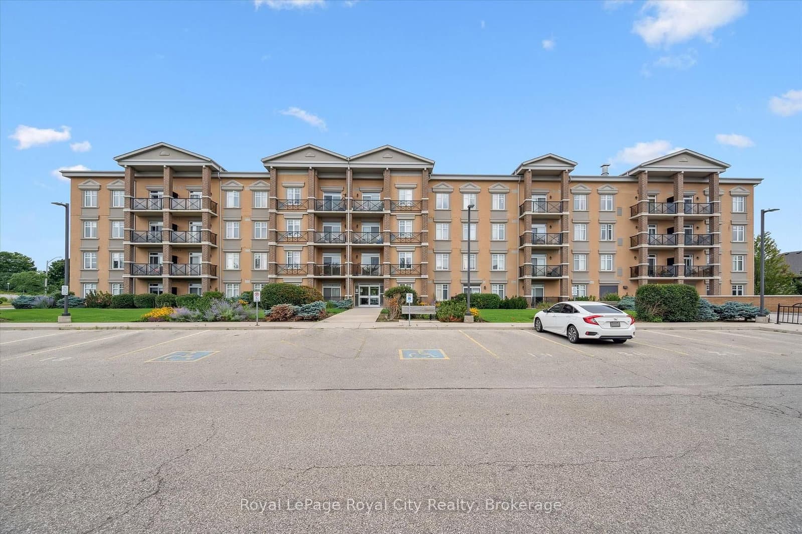 2 Colonial Drive, Unit 403 thumbnail 35
