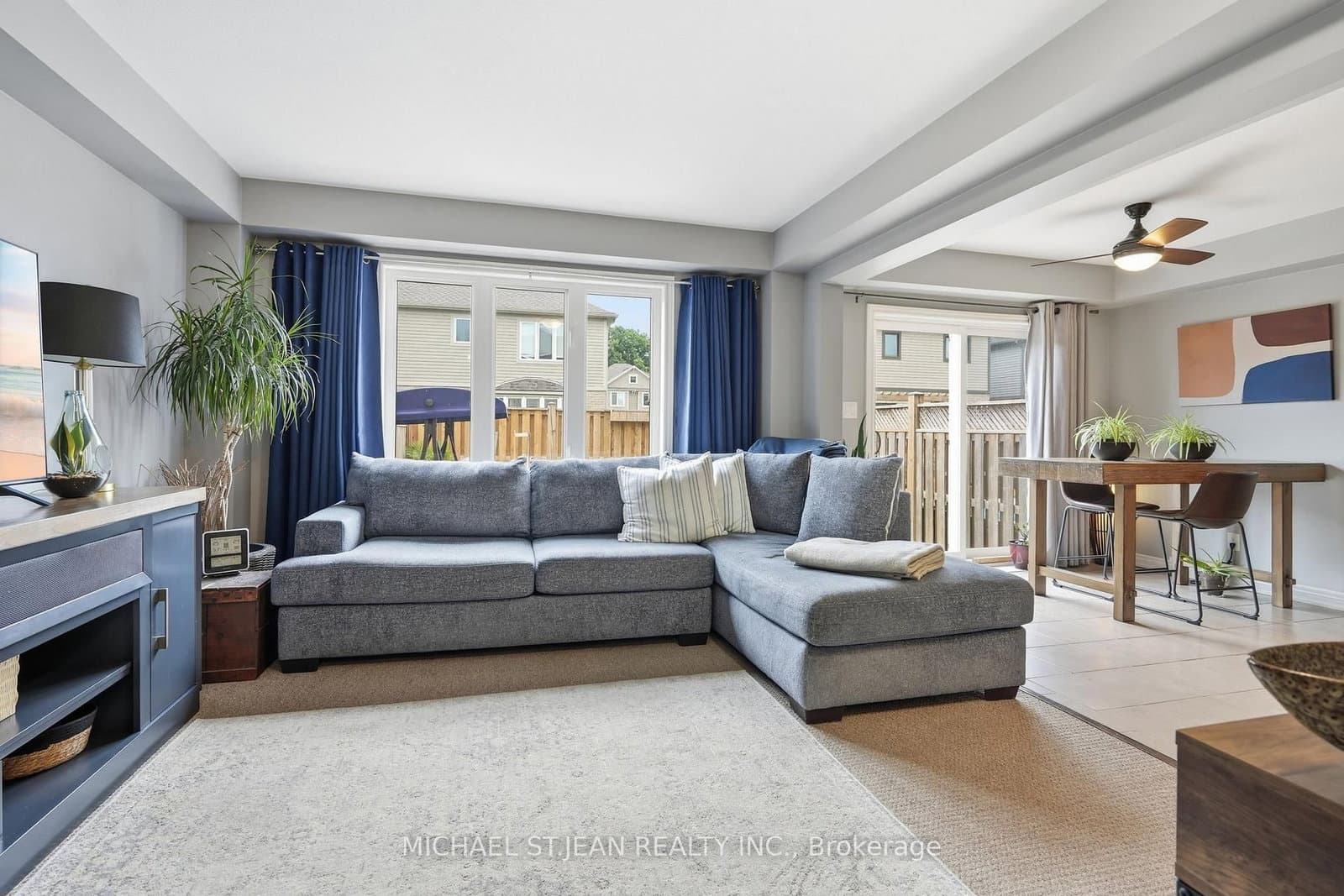 192 Winterberry Boulevard thumbnail 10