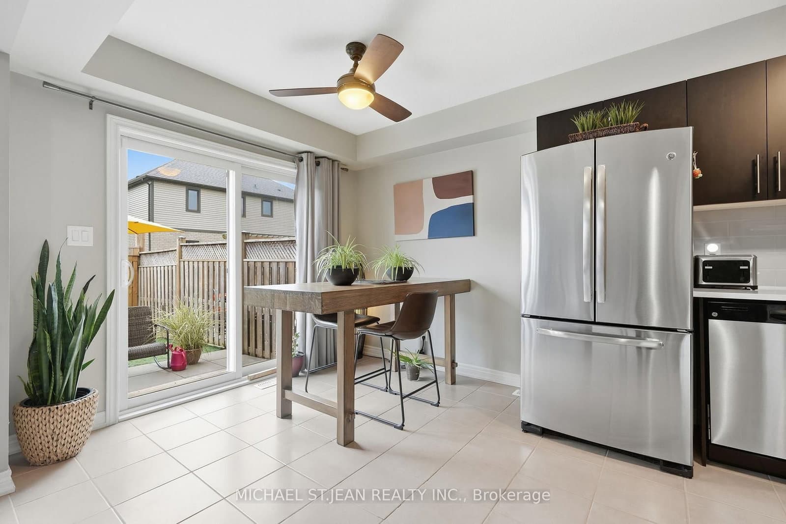 192 Winterberry Boulevard thumbnail 12