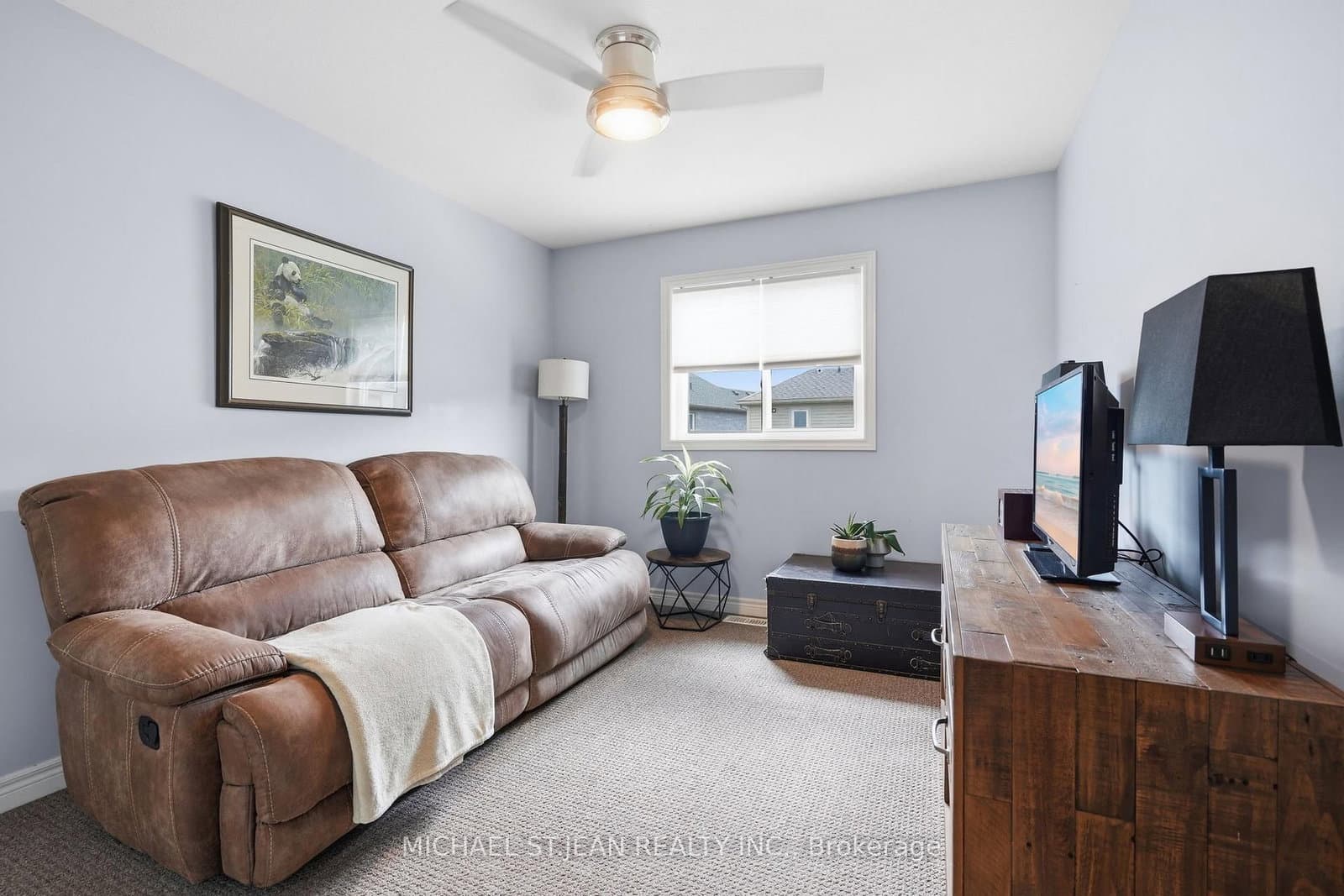 192 Winterberry Boulevard thumbnail 18