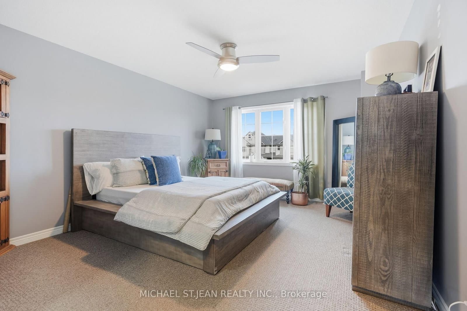 192 Winterberry Boulevard thumbnail 20