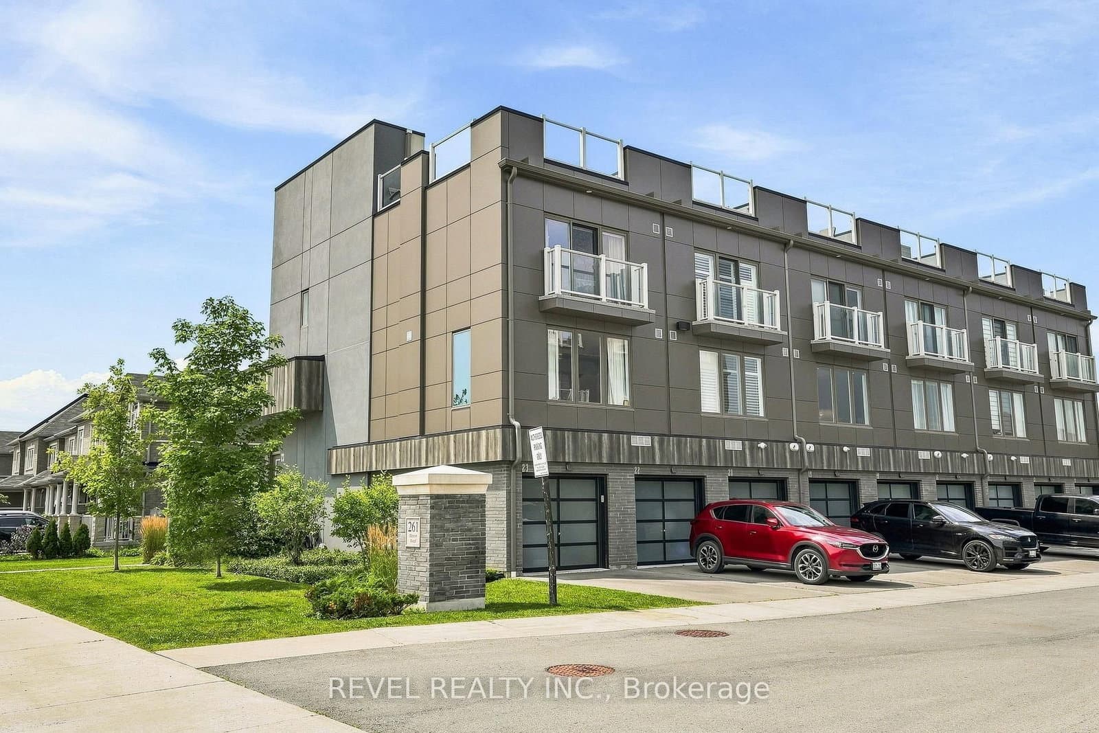 261 Skinner Road, Unit 23 thumbnail 2