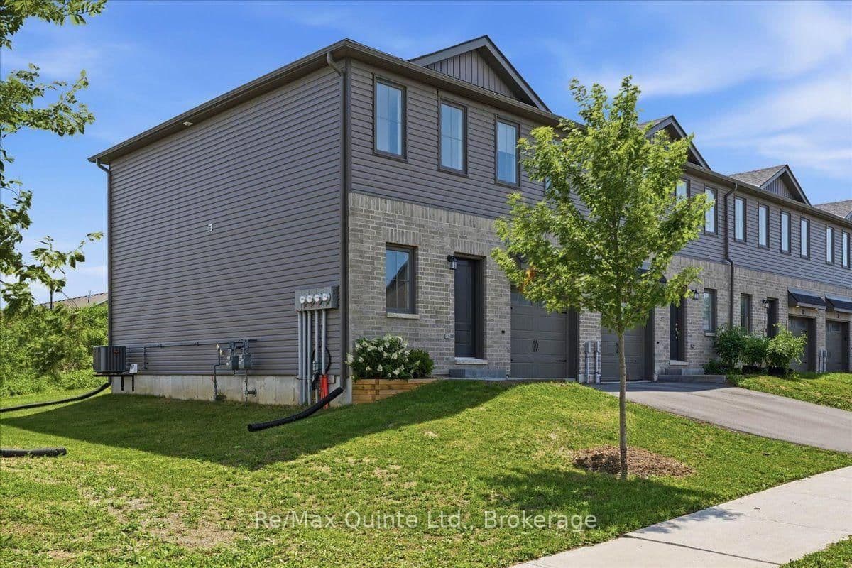 36 Campbell Crescent thumbnail 2