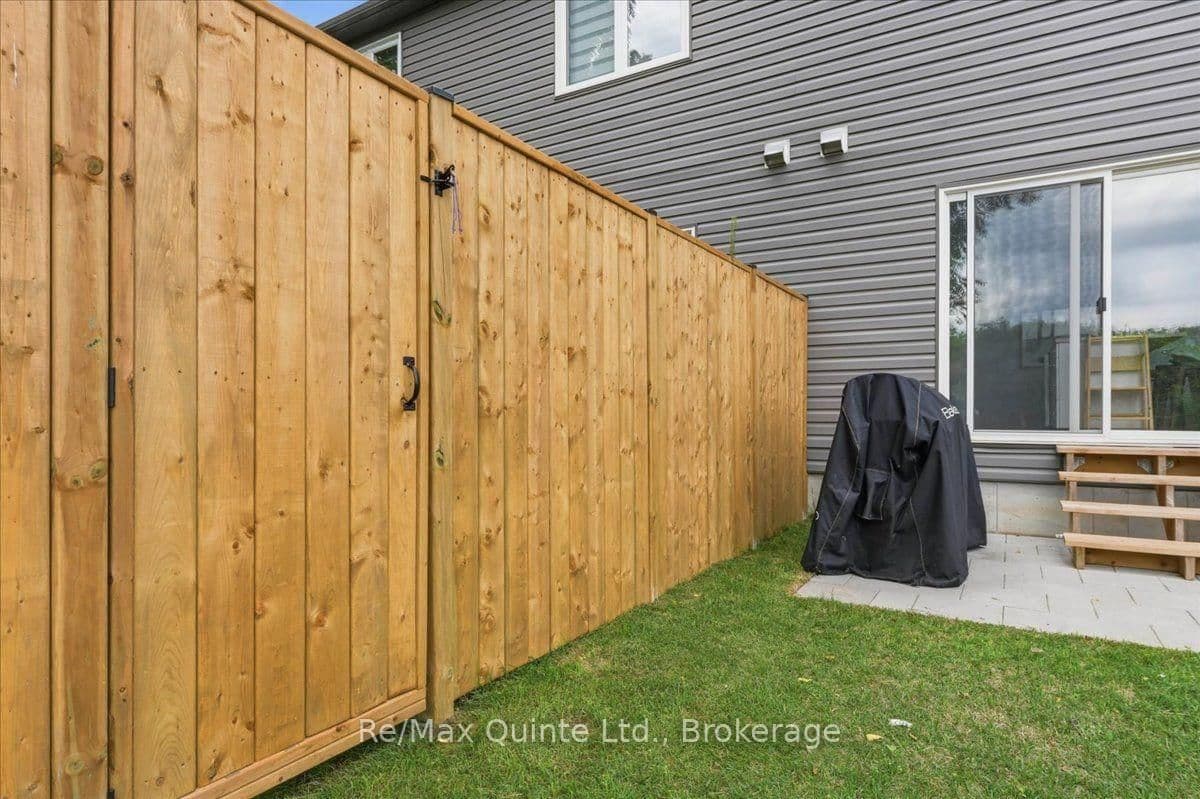36 Campbell Crescent thumbnail 29