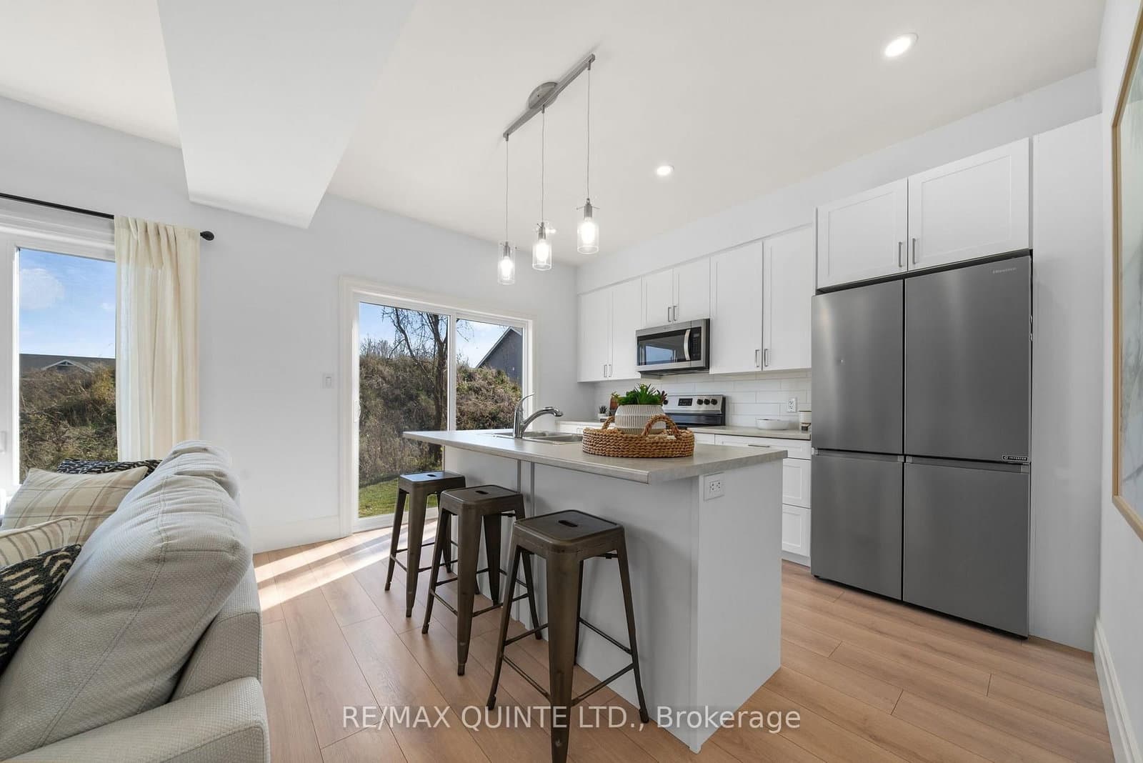 36 Campbell Crescent thumbnail 4