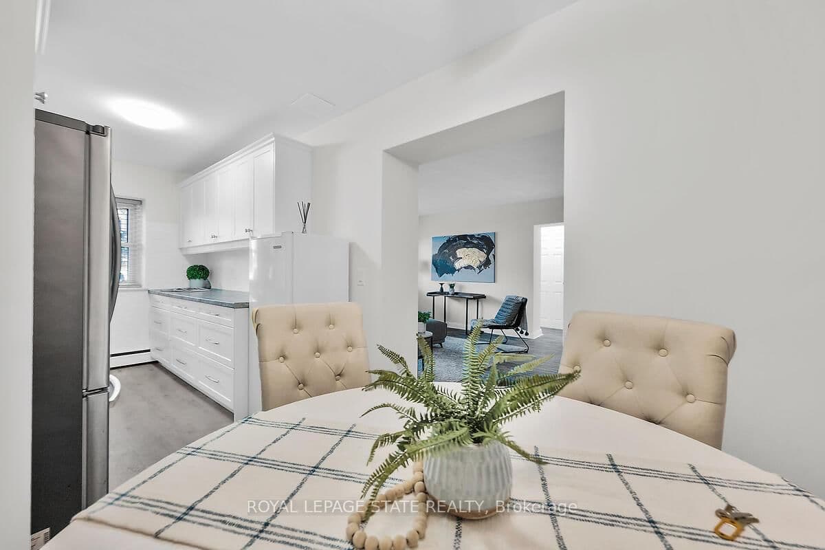 9 Grant Boulevard, Unit 107 thumbnail 18