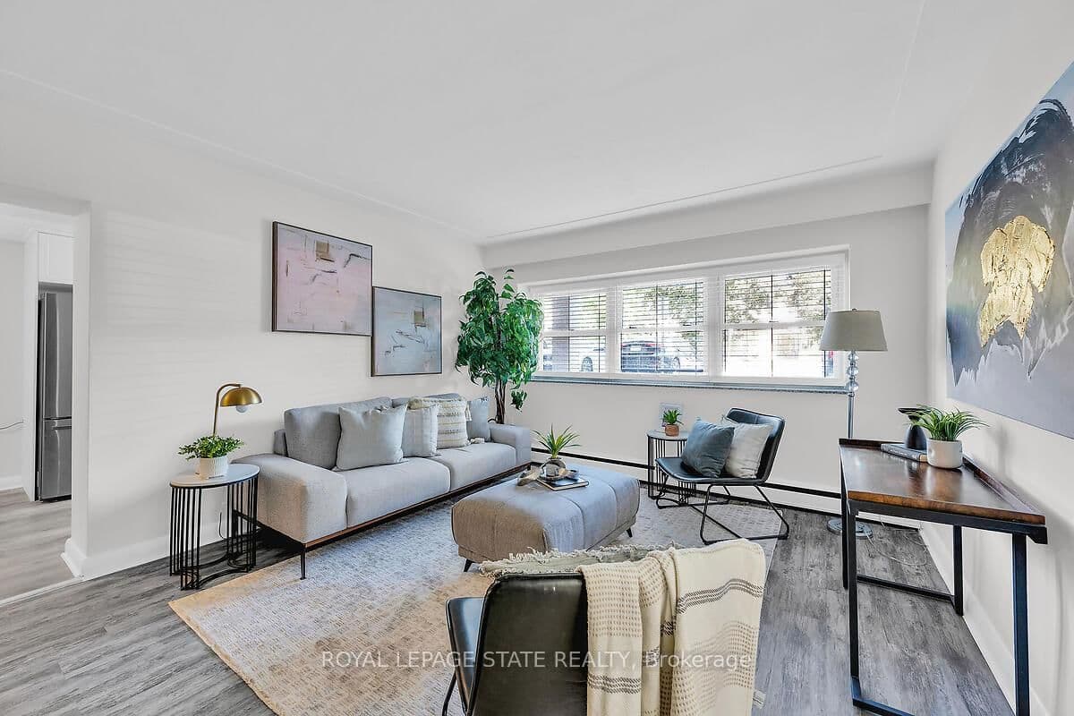 9 Grant Boulevard, Unit 107 thumbnail 9