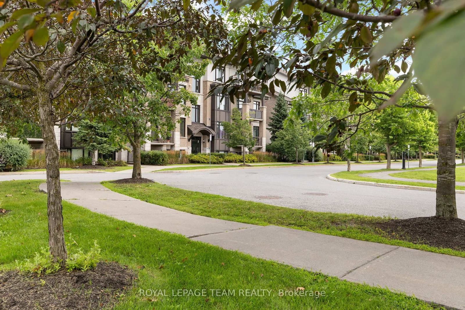 655 Beauparc Private, Unit 104 - Image 1