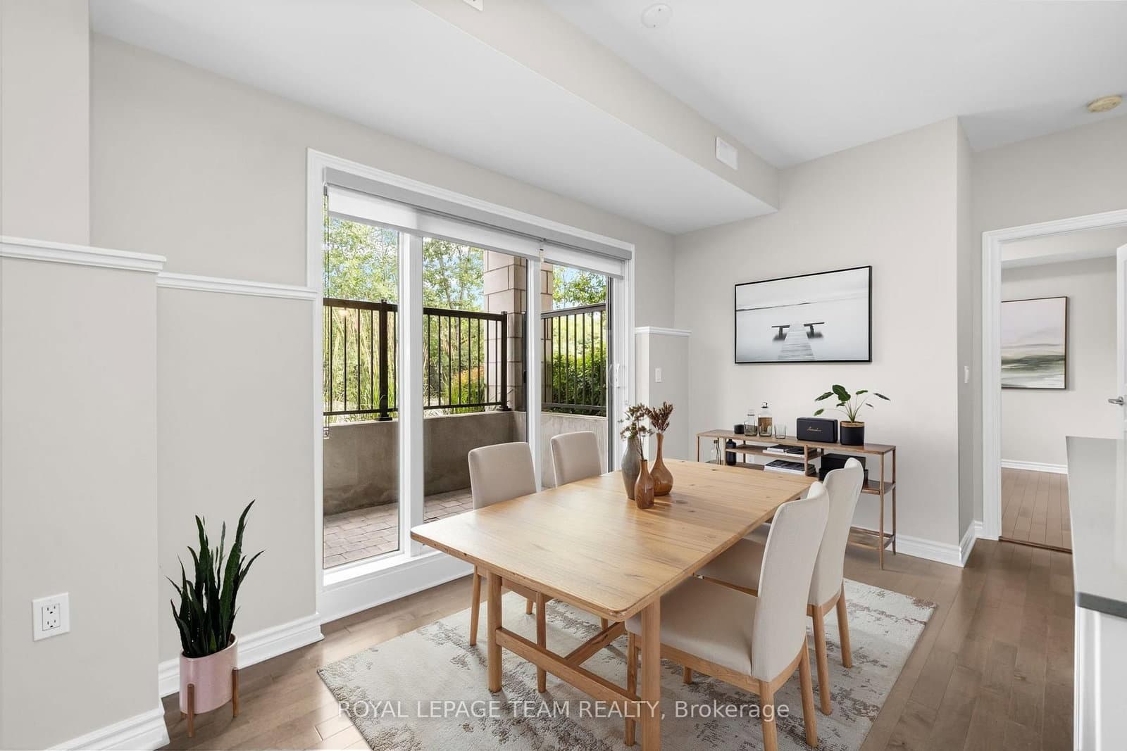655 Beauparc Private, Unit 104 thumbnail 12