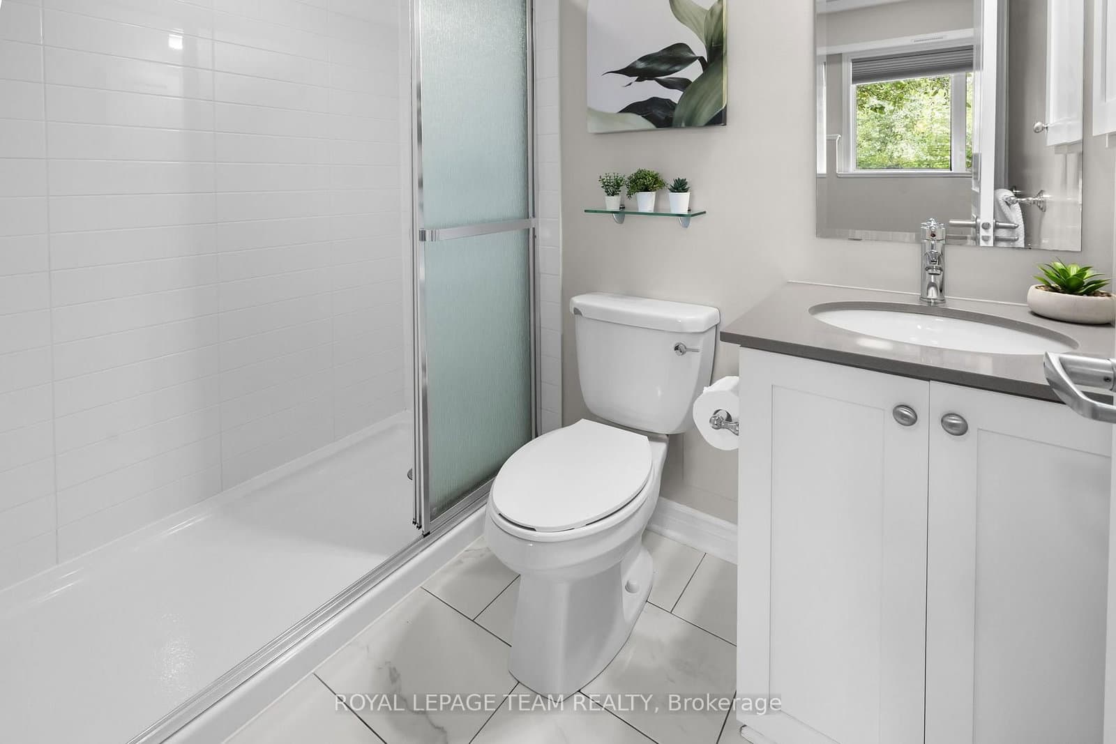 655 Beauparc Private, Unit 104 thumbnail 20