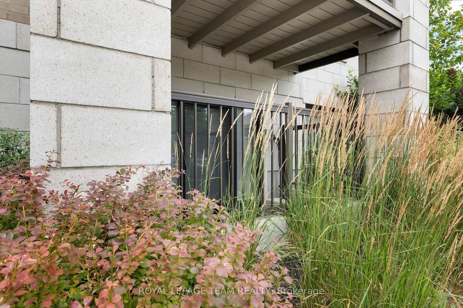 655 Beauparc Private, Unit 104 thumbnail 42