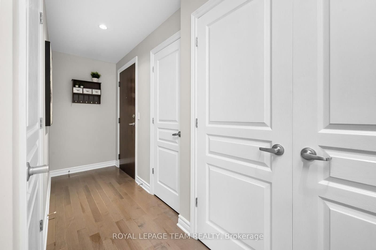655 Beauparc Private, Unit 104 thumbnail 7