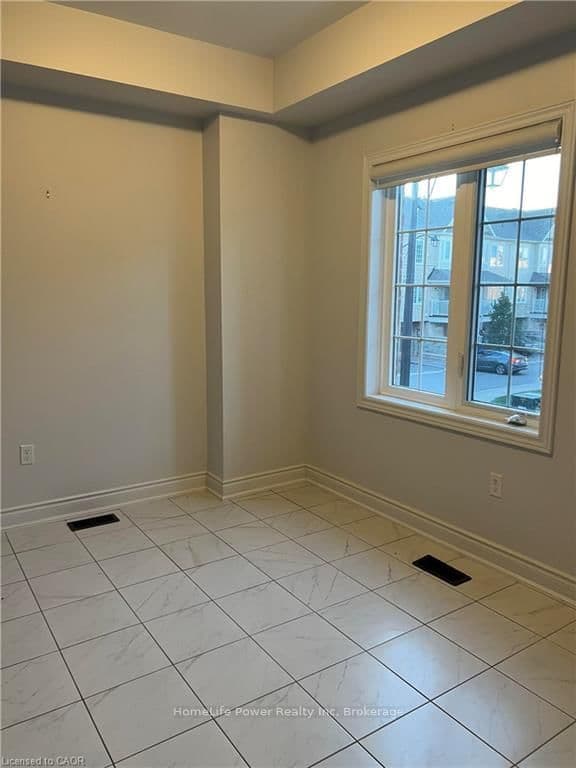 88 Decorso Drive, Unit 57 thumbnail 4