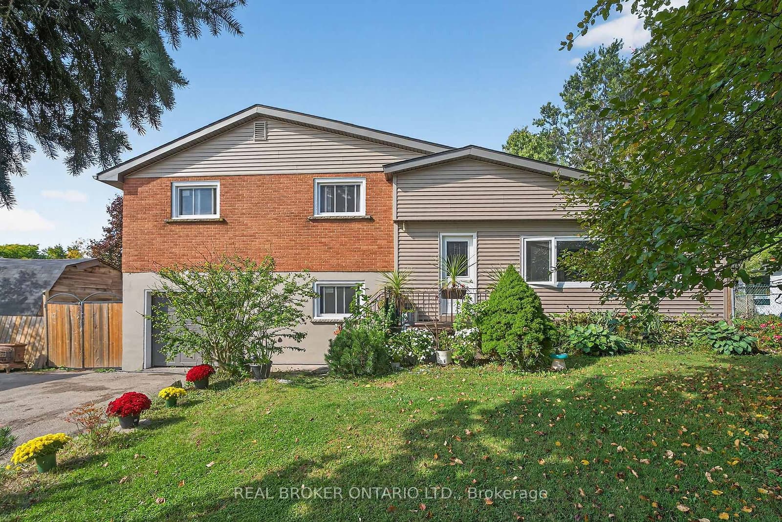 312 Old Guelph Road - Image 1