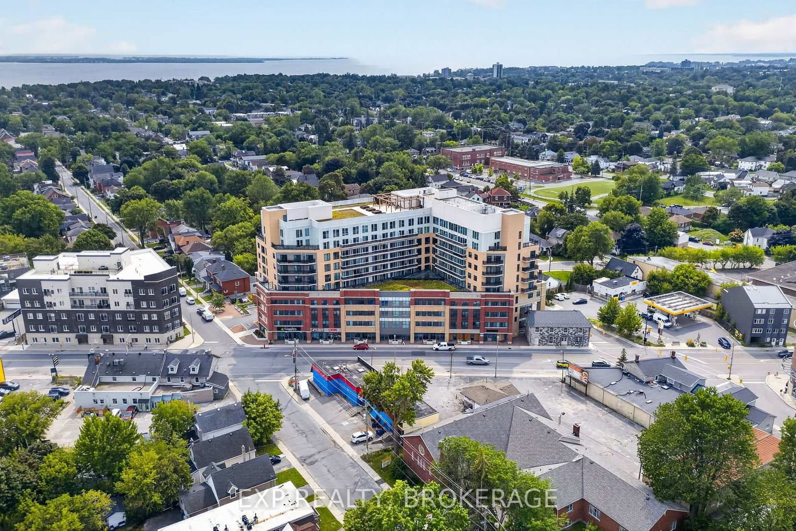 #326 - 652 Princess Street