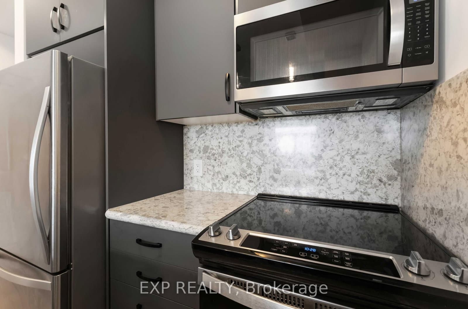 450 Dundas Street E, Unit Unit # 601 thumbnail 14