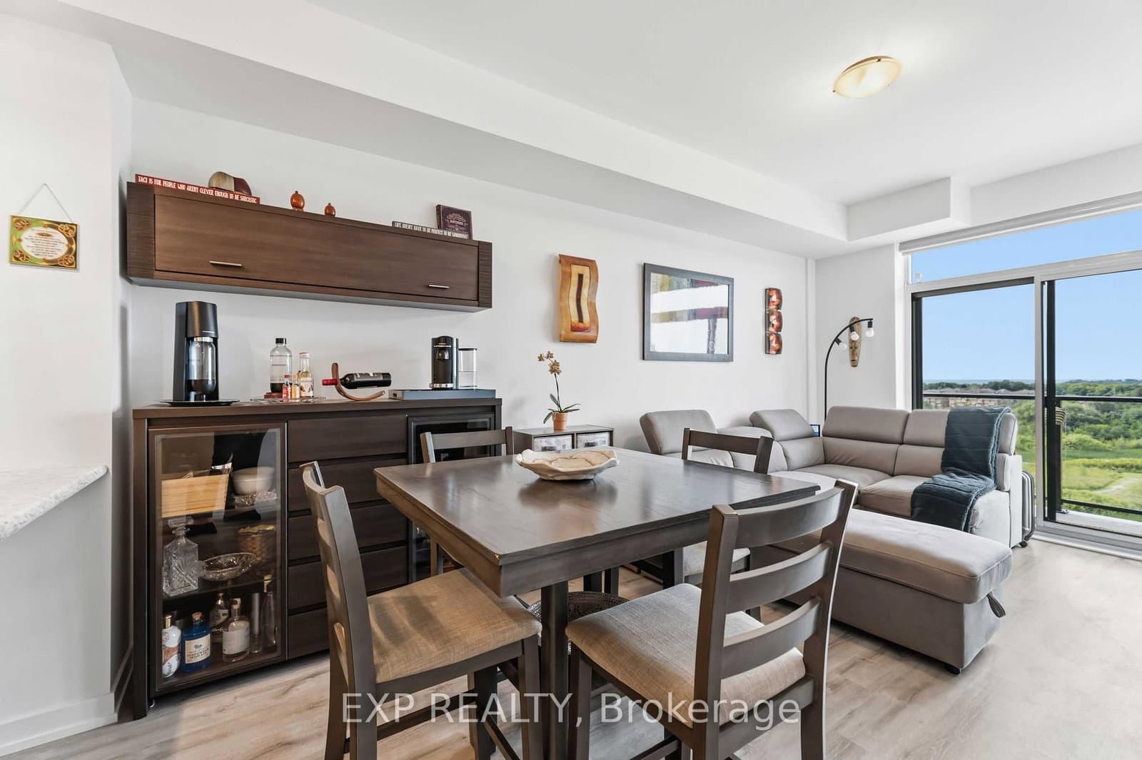 450 Dundas Street E, Unit Unit # 601 thumbnail 17