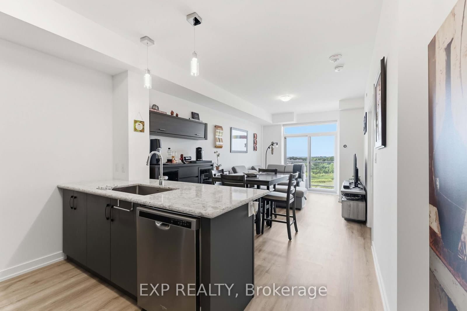 450 Dundas Street E, Unit Unit # 601 thumbnail 9