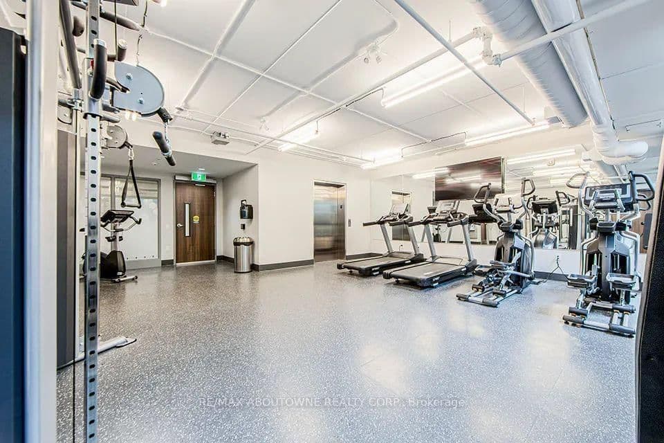 28 Westhill Drive, Unit 201 thumbnail 16