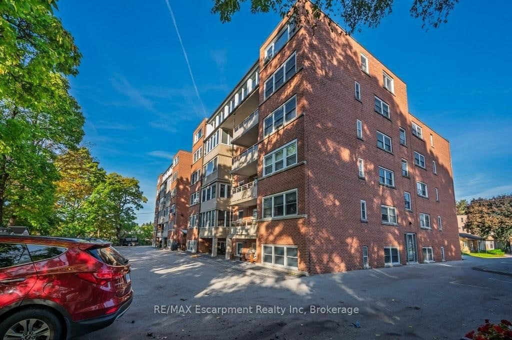 9 Grant Boulevard, Unit 201 thumbnail 34