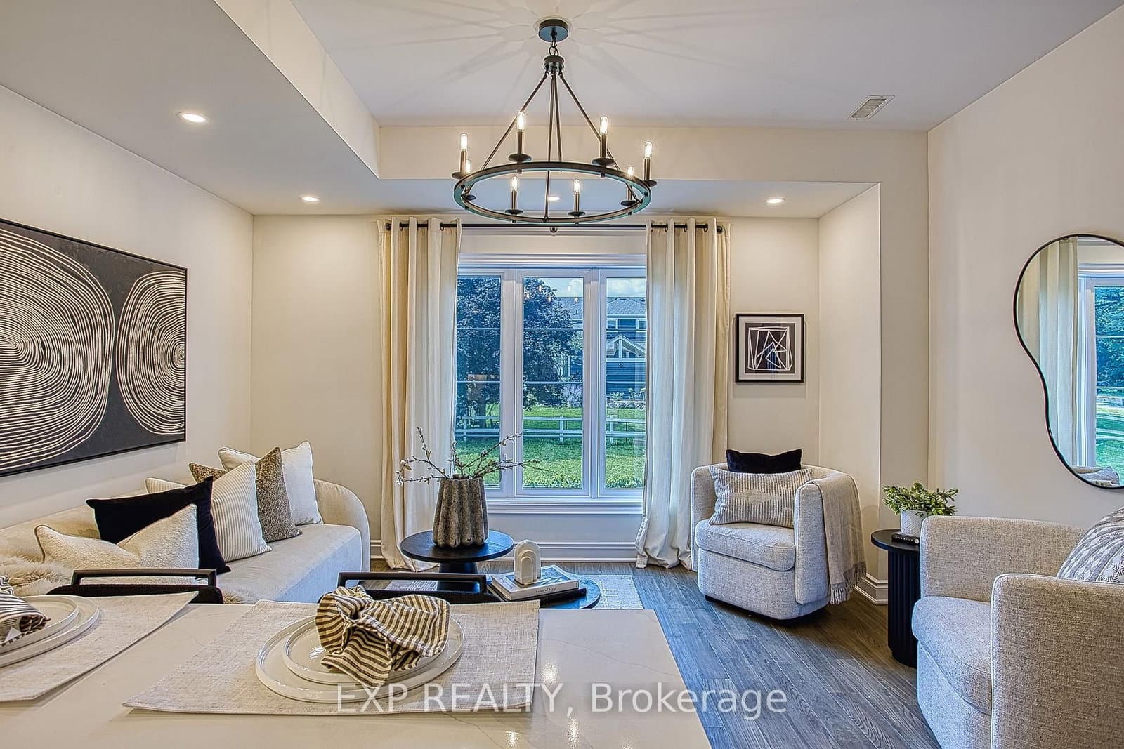 383 Dundas Street E, Unit 4 thumbnail 10