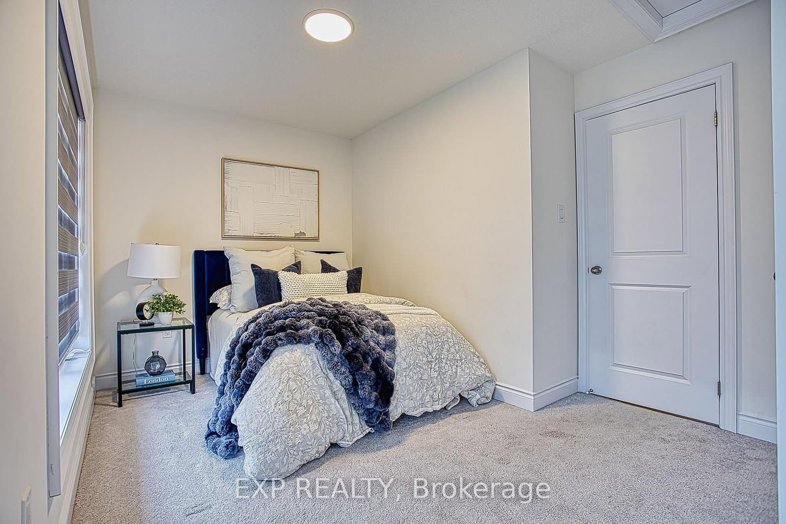 383 Dundas Street E, Unit 4 thumbnail 16