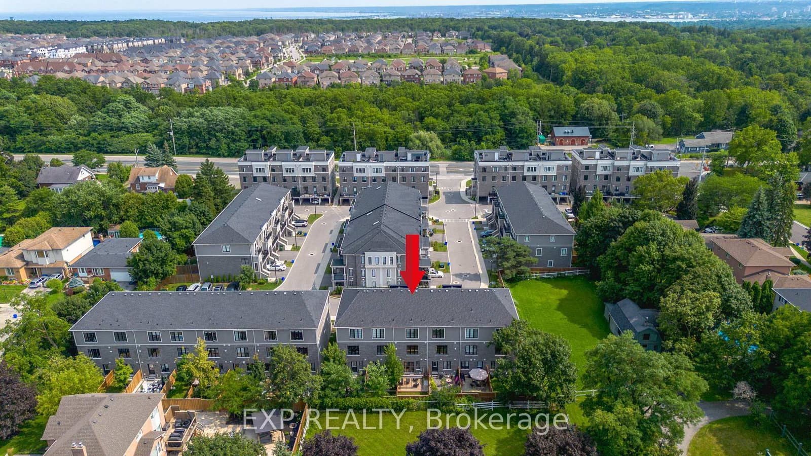 383 Dundas Street E, Unit 4 thumbnail 35