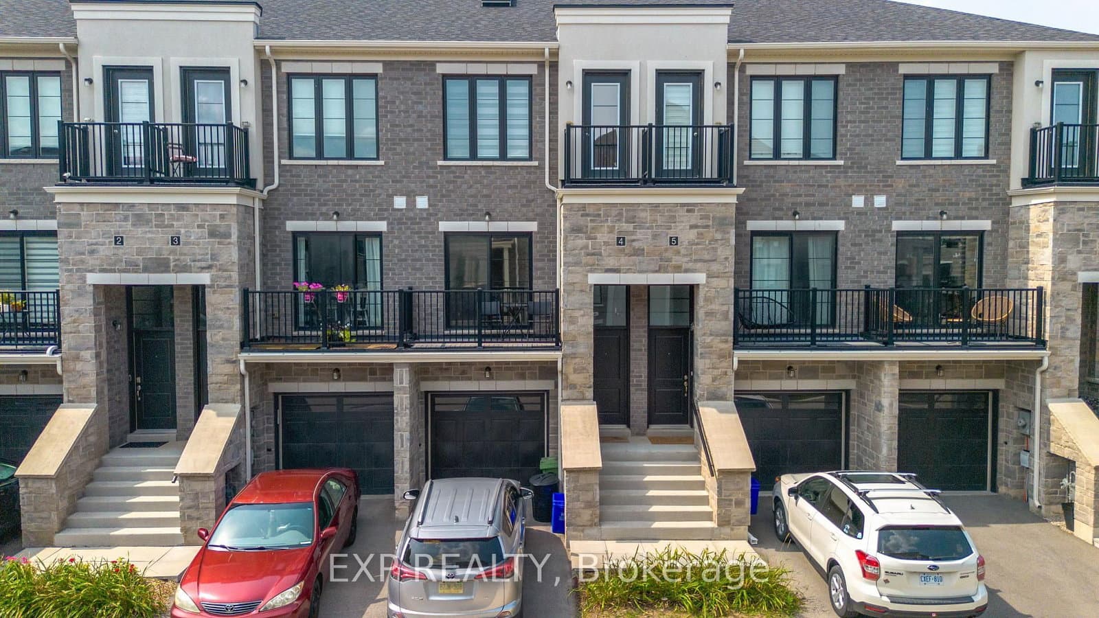 383 Dundas Street E, Unit 4 thumbnail 38