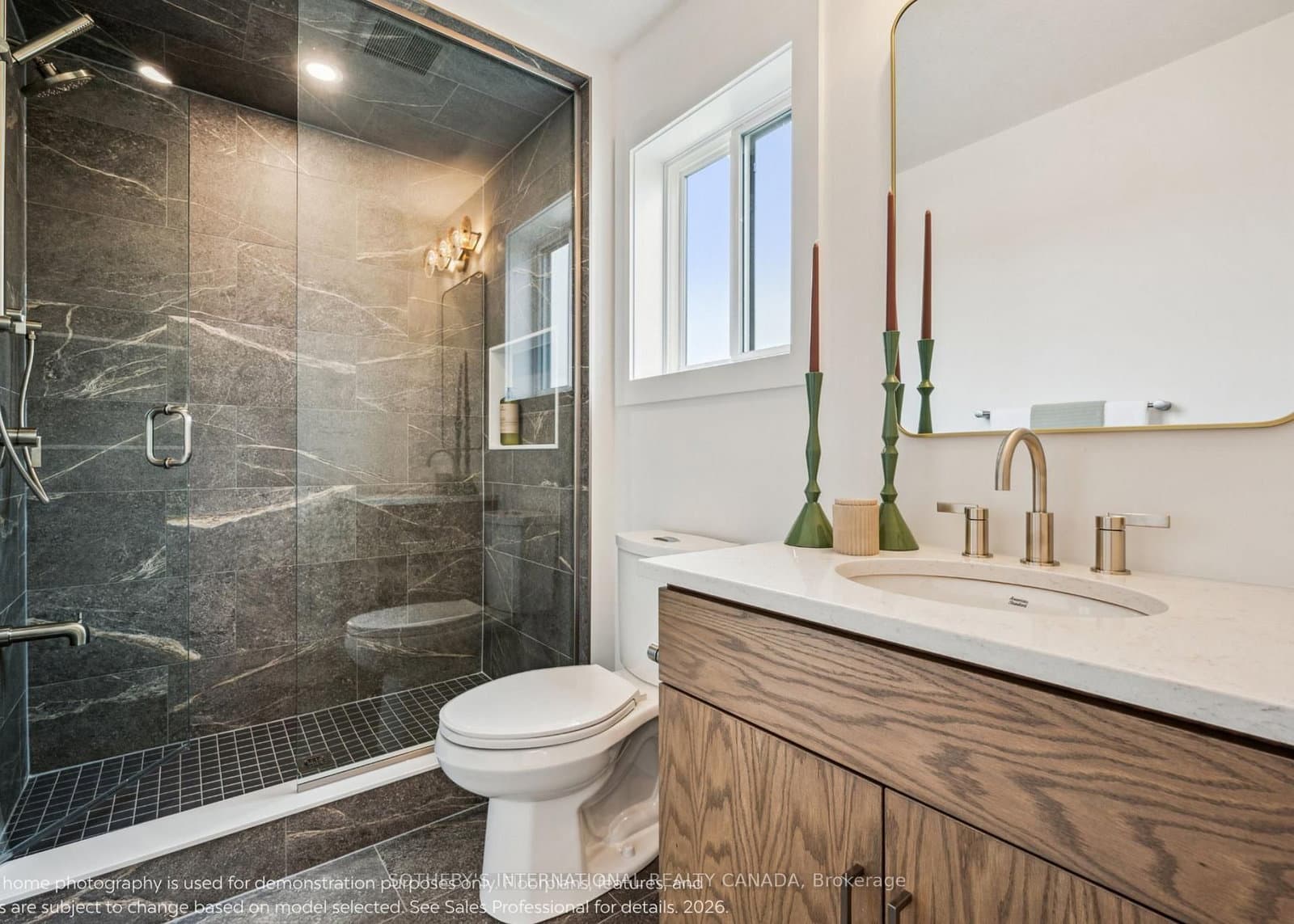 524 Anton Crescent thumbnail 7