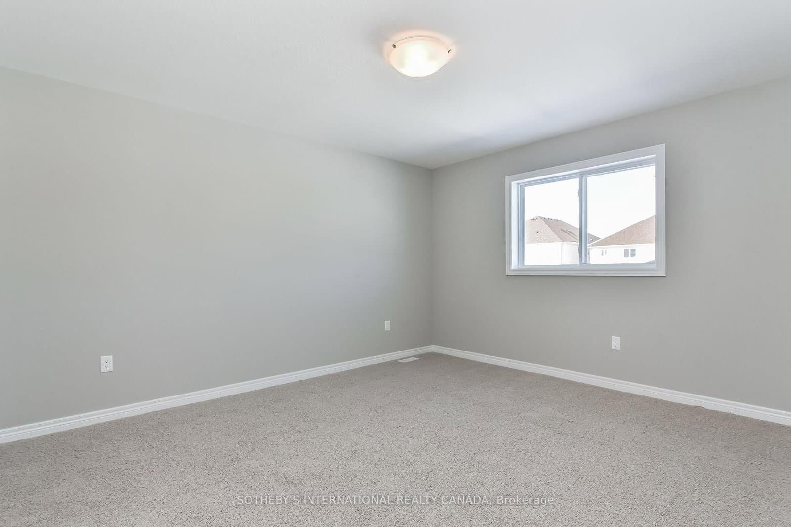 529 Anton Crescent thumbnail 16