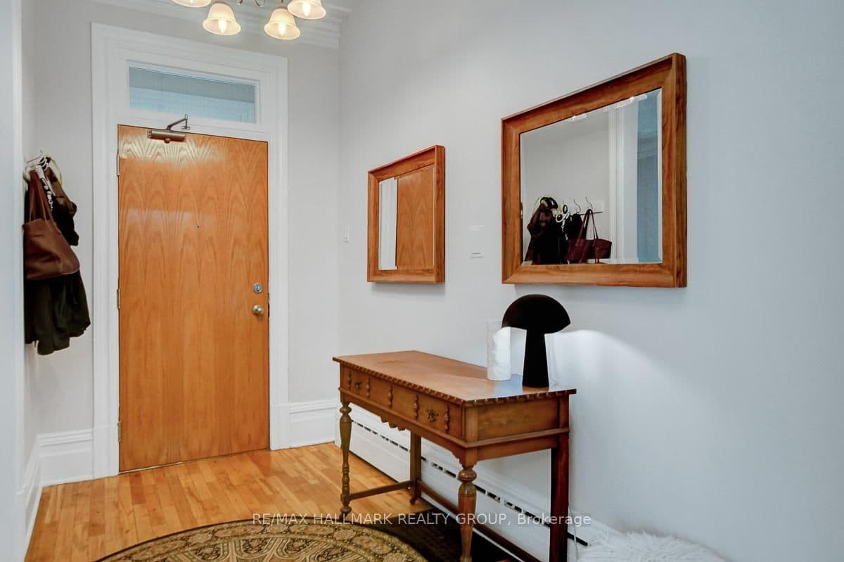 120 Strathcona Avenue thumbnail 4