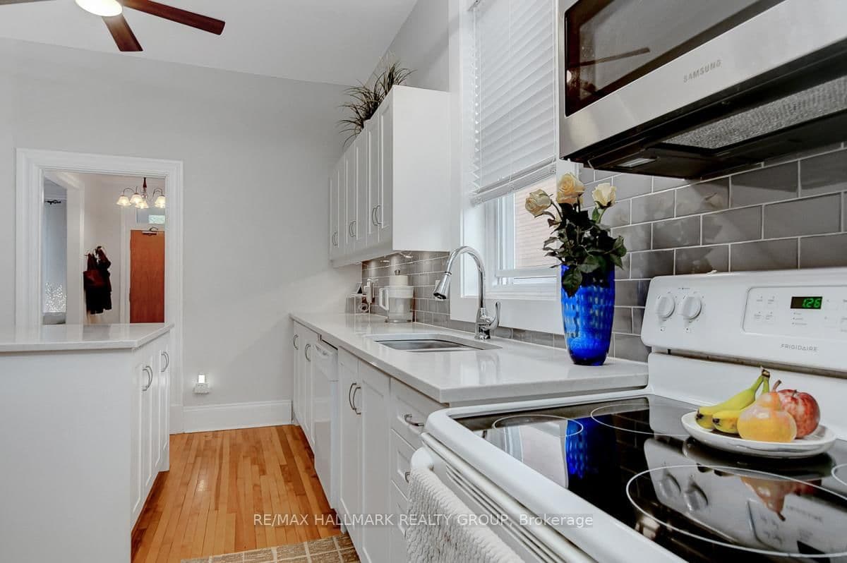 120 Strathcona Avenue thumbnail 8