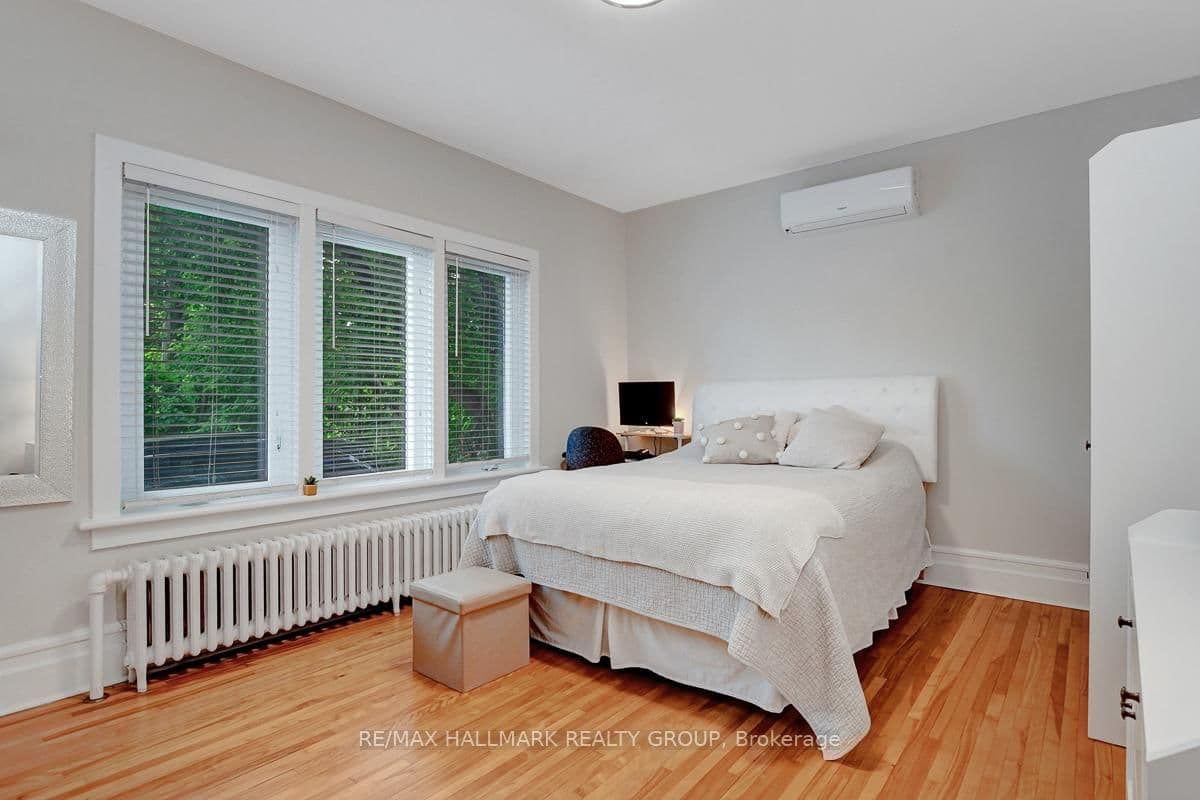 120 Strathcona Avenue thumbnail 9