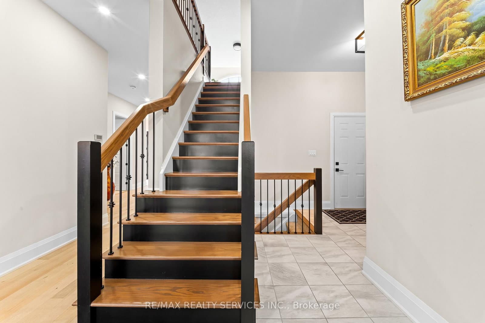 130 Pondcliffe Drive thumbnail 25