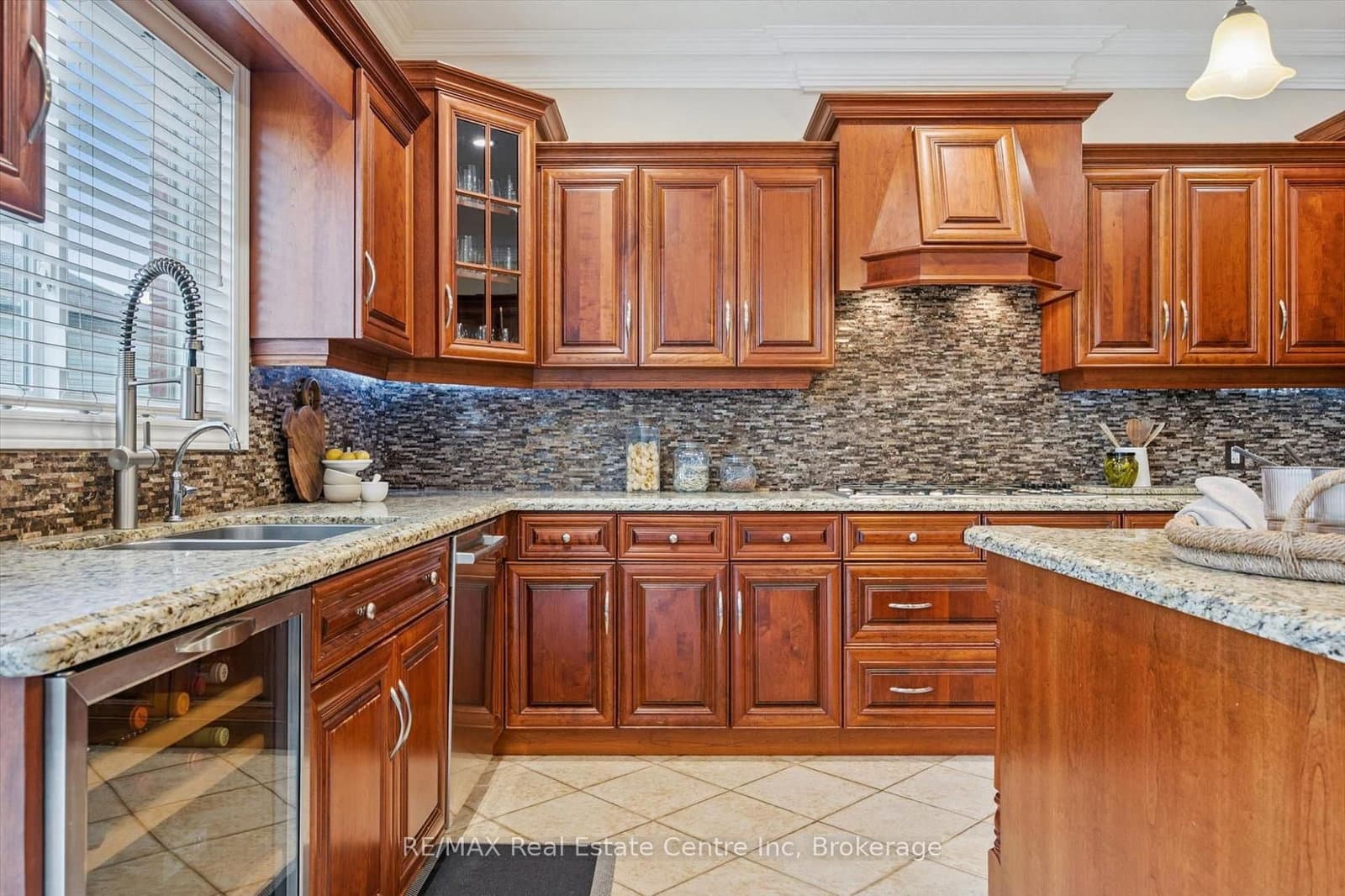 34 Whetstone Crescent thumbnail 16
